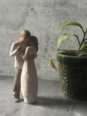 Willow Tree Couple Promise Figurine